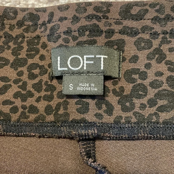 LOFT Leopard Print Ponte Leggings S - Picture 8 of 9